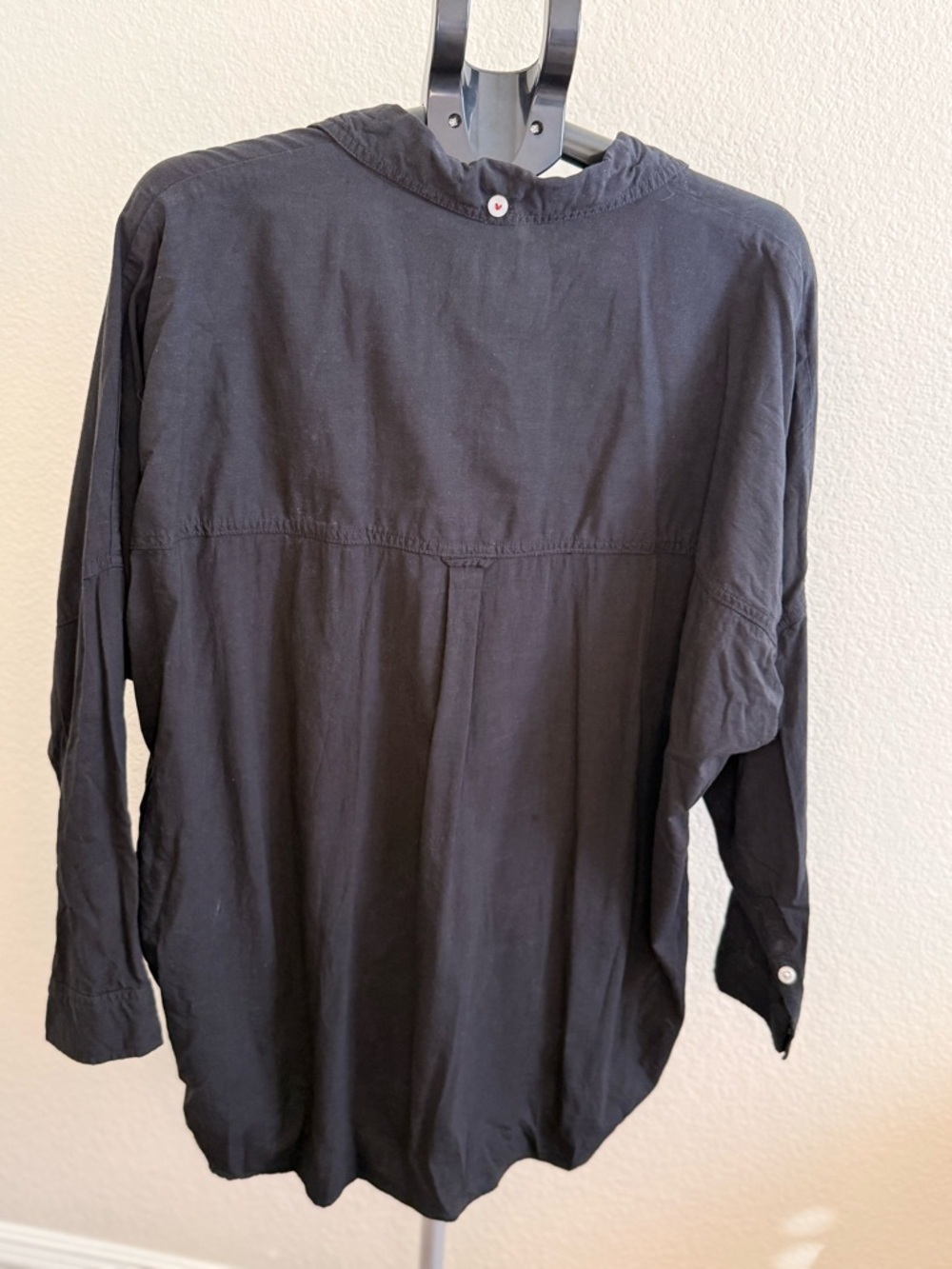 American Eagle Outfitters Men's Black Button-Down Shirt - Picture 3 of 3